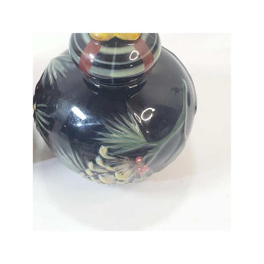 Vintage CIC Ceramic Christmas Ball Ornaments Salt and Pepper Shakers